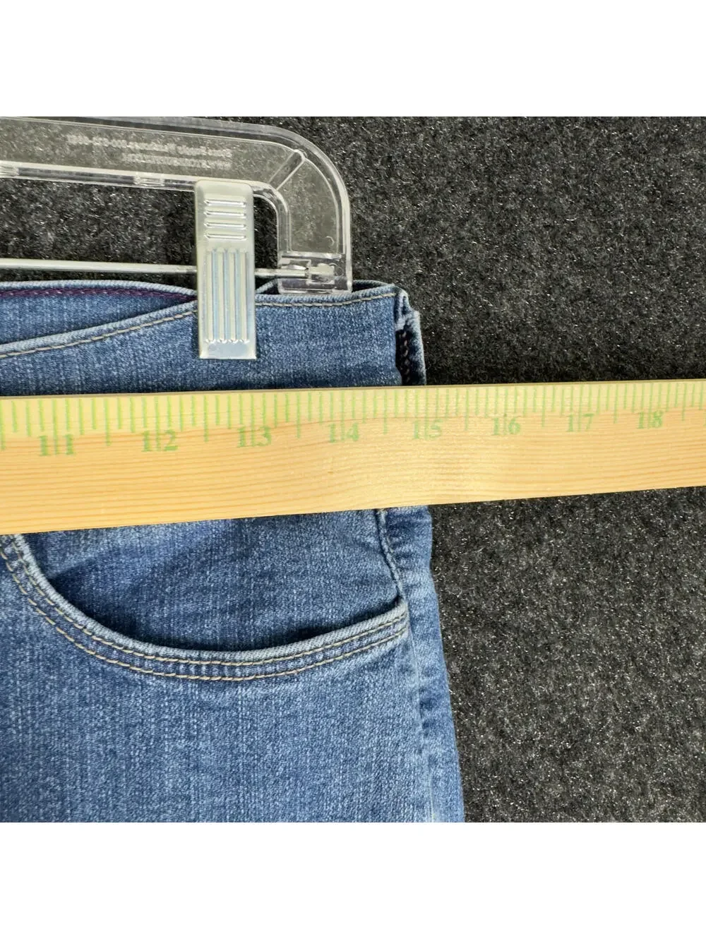 NYDJ Jeans Women 8 Blue Denim Medium Wash Mid Rise Cuffed Straight Pockets - Picture 3 of 8